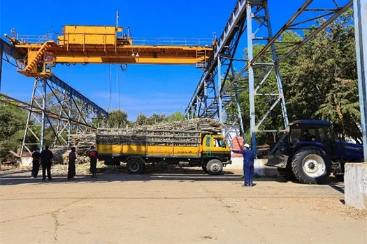 Transport to mill